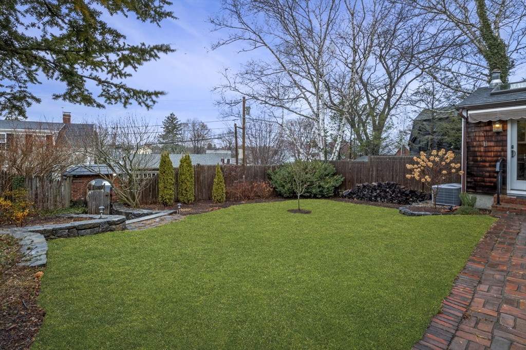 30 High Street Marblehead, MA 01945 - Photo 6 of 35 Gallery Image 6