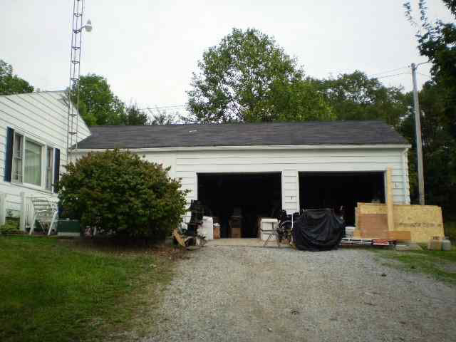 11825 Charles Road Hagerstown, IN 47346 - Photo 7 of 12