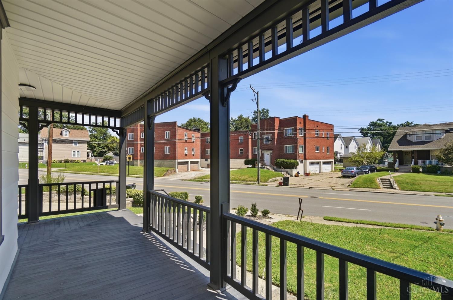 4211 Smith Road Cincinnati, OH 45212 - Photo 8 of 70 Gallery Image 8