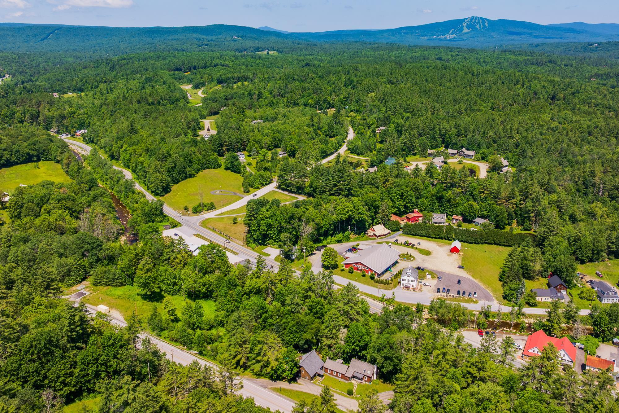 16 Old Farm Road, Unit 4 Winhall, VT 05340 - Photo 28 of 36