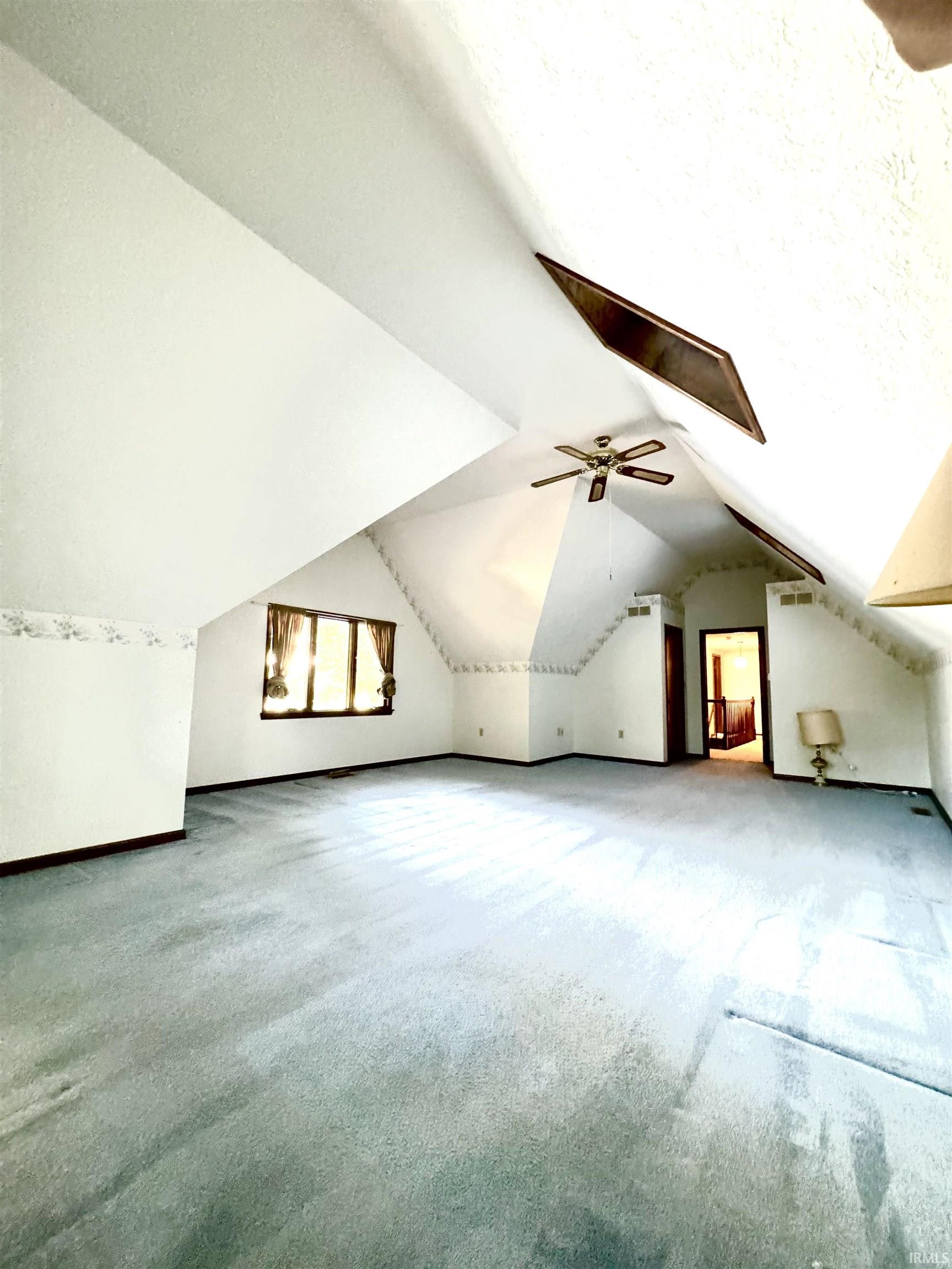 5063 Freeman View Road Monticello, IN 47960 - Photo 17 of 36 Gallery Image 17
