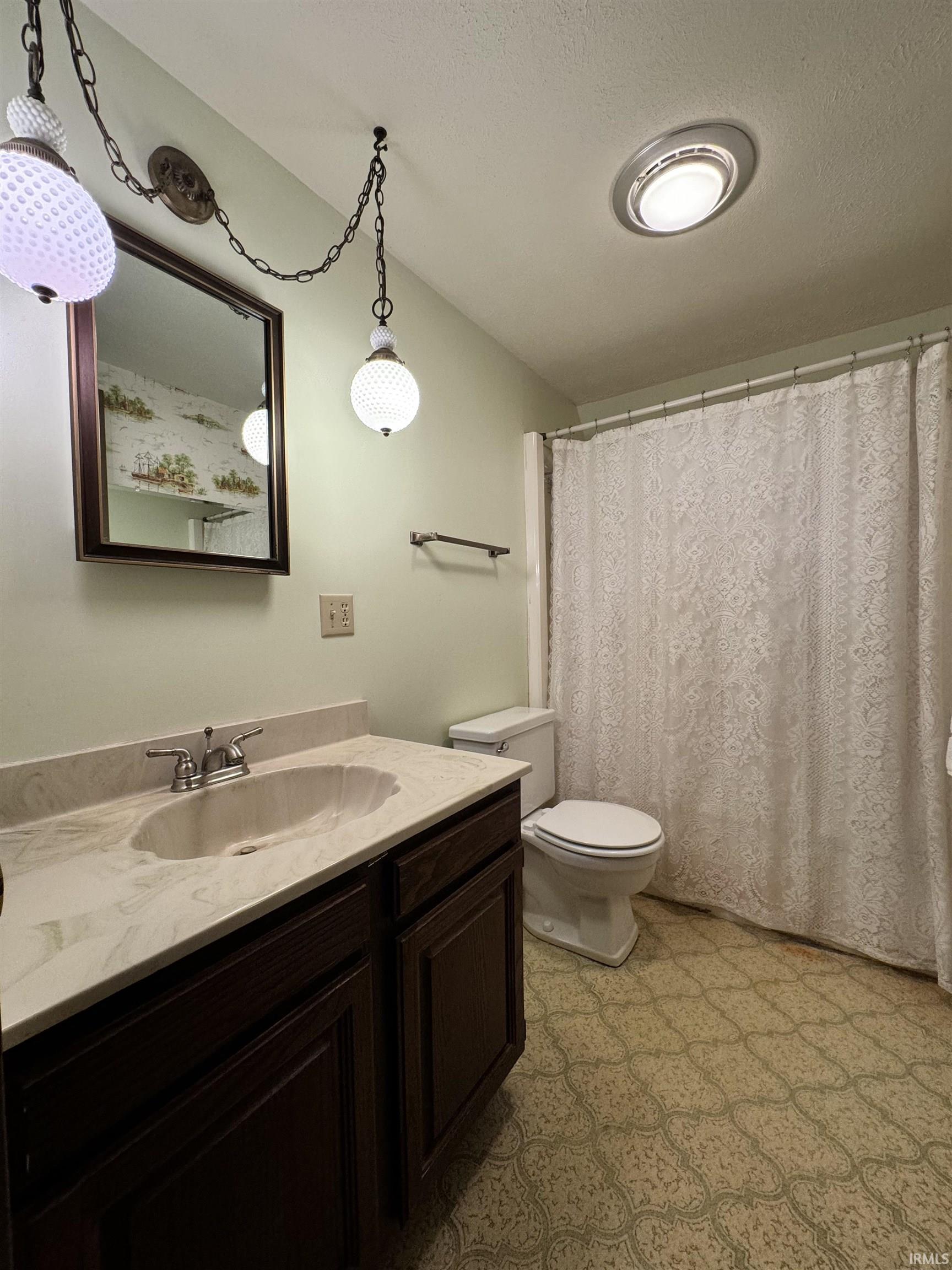 5063 Freeman View Road Monticello, IN 47960 - Photo 18 of 36 Gallery Image 18