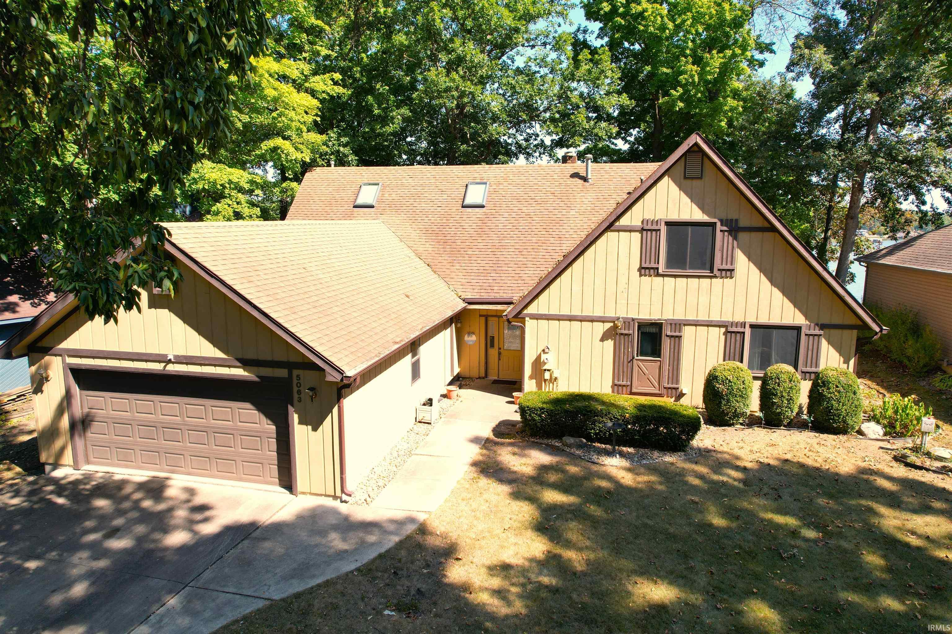5063 Freeman View Road Monticello, IN 47960 - Photo 5 of 36 Gallery Image 5