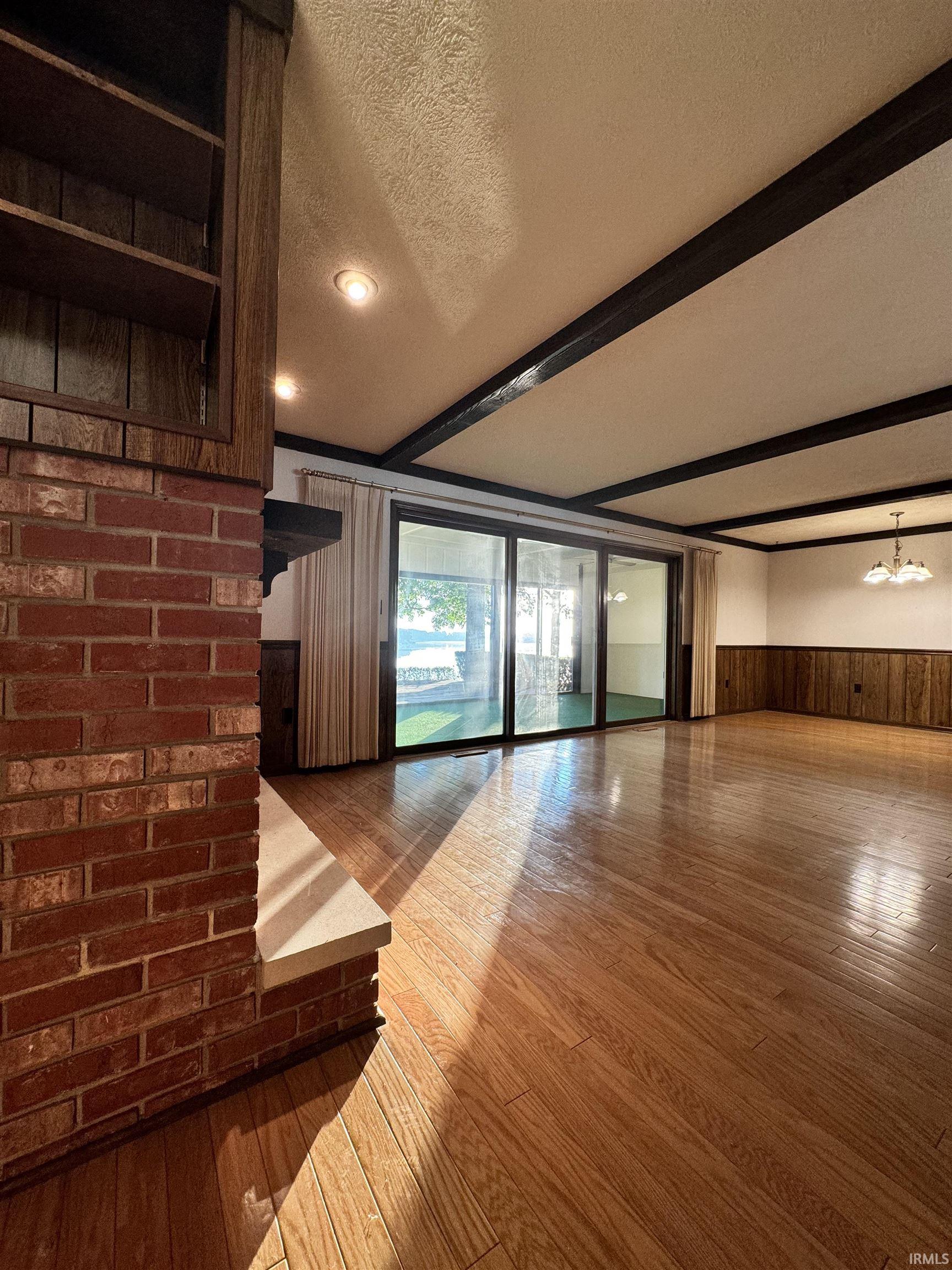 5063 Freeman View Road Monticello, IN 47960 - Photo 10 of 36 Gallery Image 10