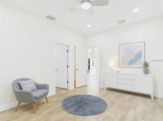 $299,900 | 4634 Navarre Avenue, Sebring, FL 33872