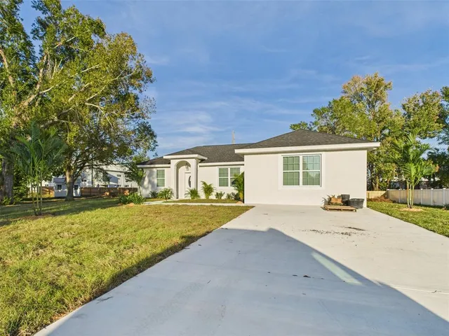 $299,900 | 4634 Navarre Avenue, Sebring, FL 33872