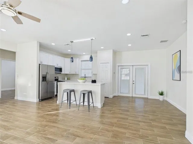 $299,900 | 4634 Navarre Avenue, Sebring, FL 33872