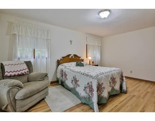 5 Grandview Road Methuen, MA 01844 - Photo 17 of 28 Gallery Image 17