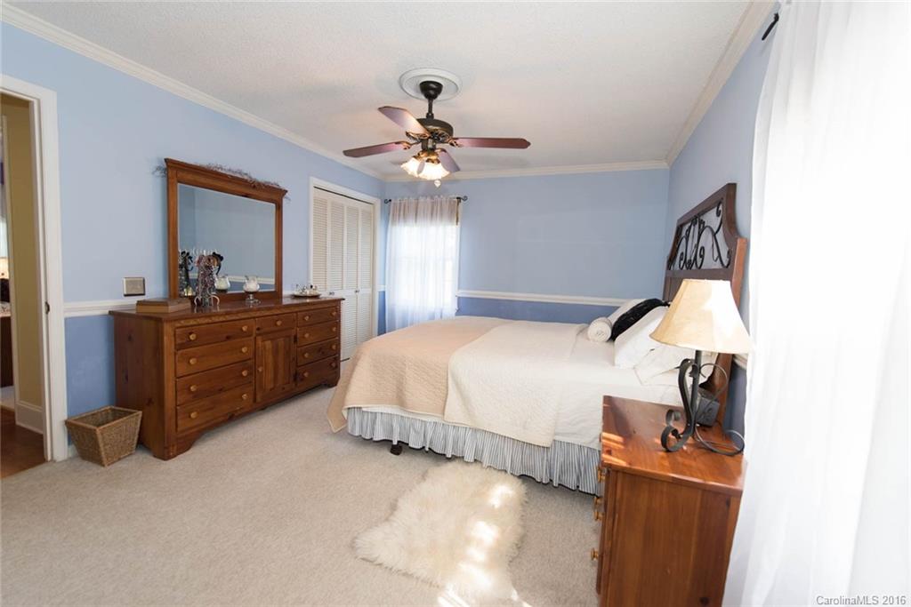 11218 Winding Way Road, Unit 2 Charlotte, NC 28226 - Photo 15 of 24 Gallery Image 15