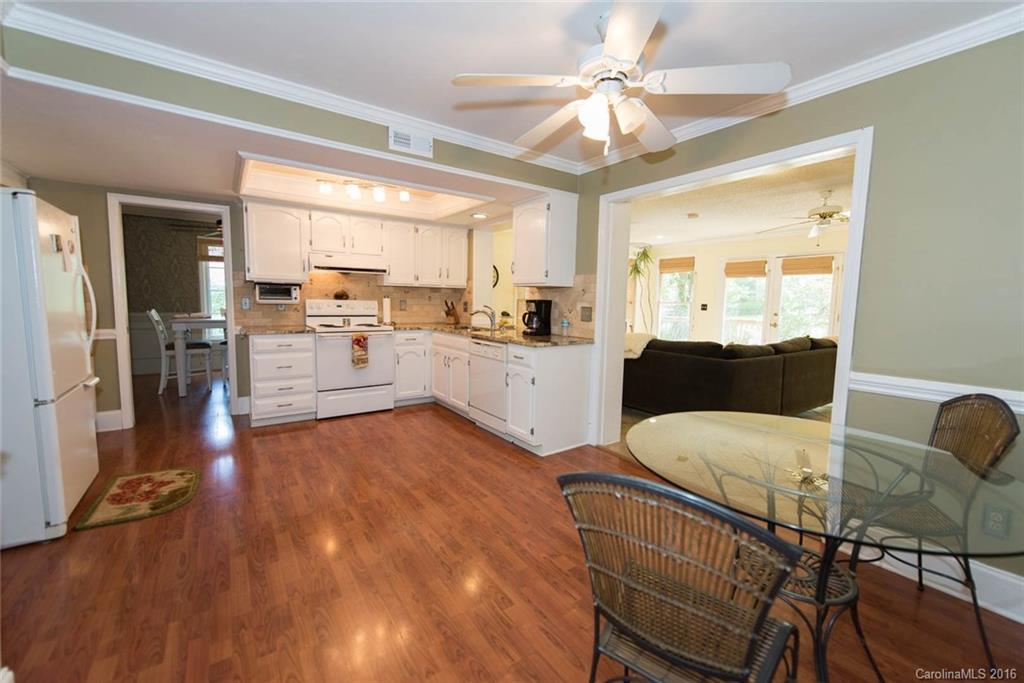 11218 Winding Way Road, Unit 2 Charlotte, NC 28226 - Photo 6 of 24 Gallery Image 6