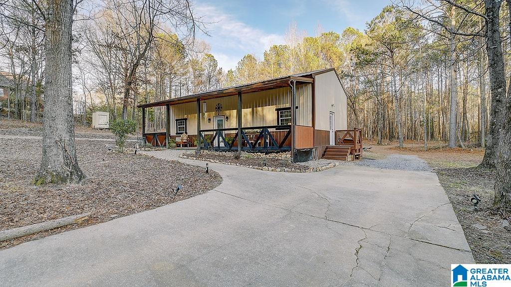694 5 Oaks Lane Alpine, AL 35014 - Photo 4 of 30
