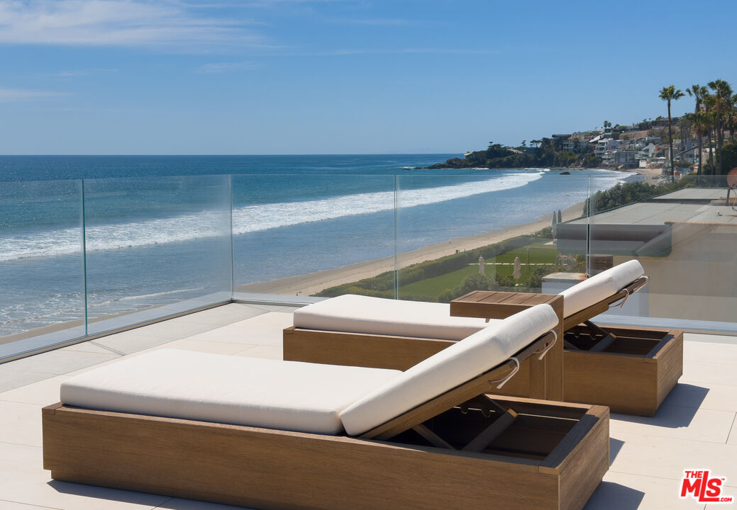 31224 Broad Beach Road Malibu, CA 90265 - Photo 52 of 54 a view of a room with racks