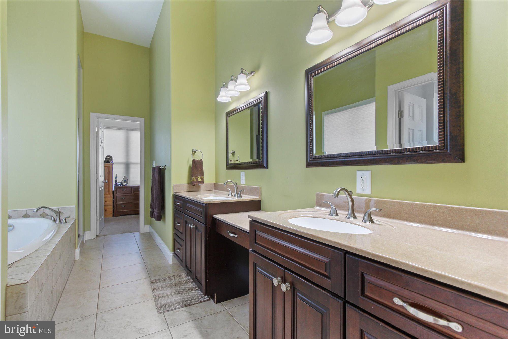 1181 Butter Road Dover, PA 17315 - Photo 17 of 77