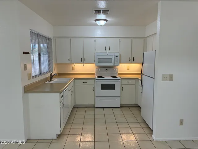 $1,850 | 4831 West Juniper Avenue, Glendale, AZ 85306