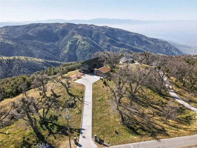 $595,000 | 30420 Starland Drive, Tehachapi, CA 93561