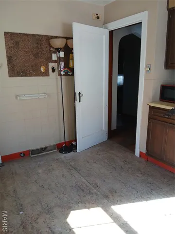 $38,500 | 8810 Clifton Avenue, St. Louis, MO 63136