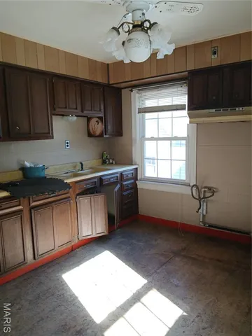 $38,500 | 8810 Clifton Avenue, St. Louis, MO 63136