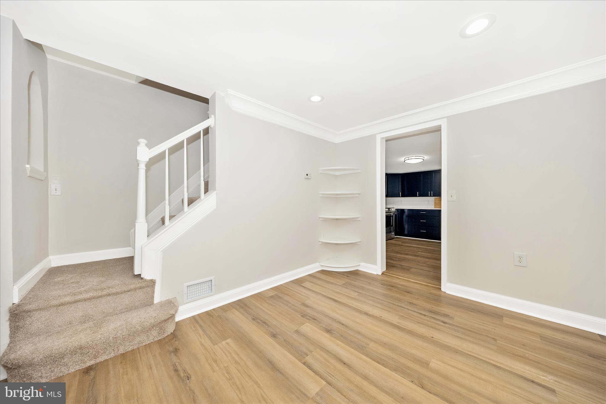 29 Winchester Street Frederick, MD 21701 - Photo 10 of 49 Dining Room