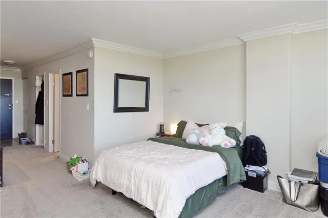 $114,000 | 700 East 8th Street, Unit 9L, Kansas City, MO 64106