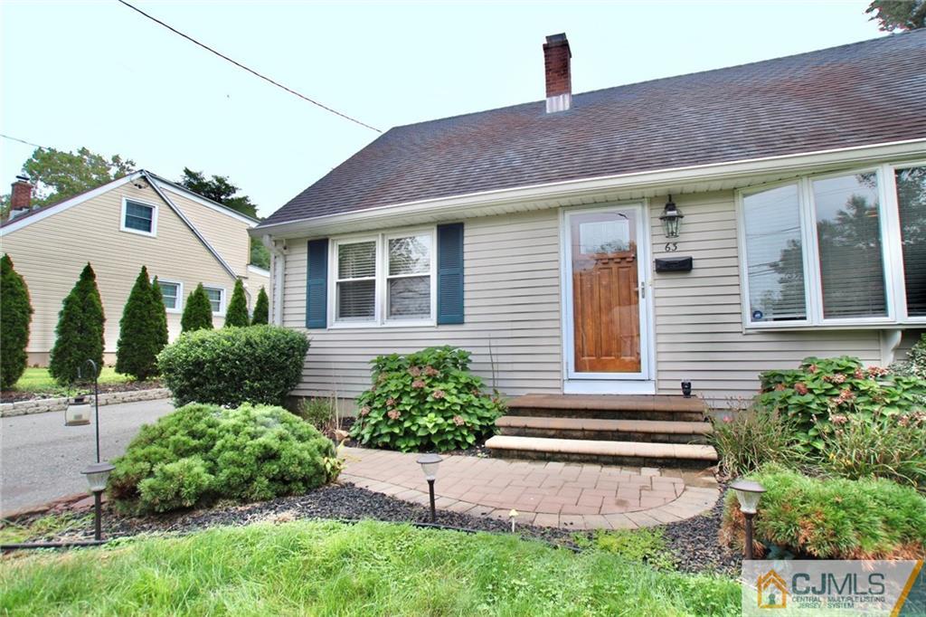 63 Tunison Road New Brunswick, NJ 08901 - Photo 1 of 16 Gallery Image 1