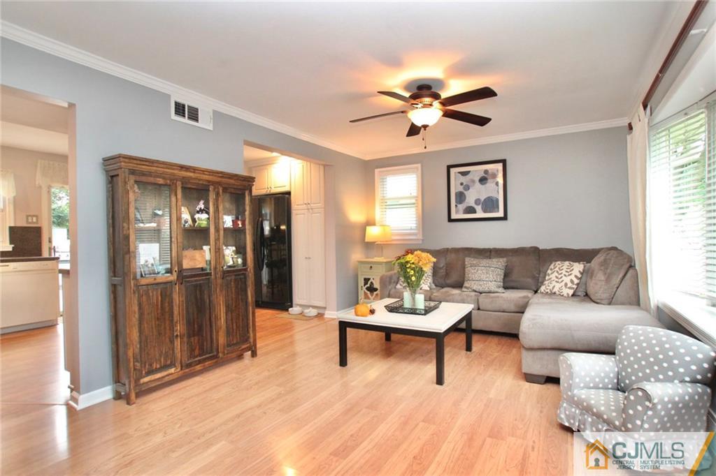 63 Tunison Road New Brunswick, NJ 08901 - Photo 6 of 16 Gallery Image 6