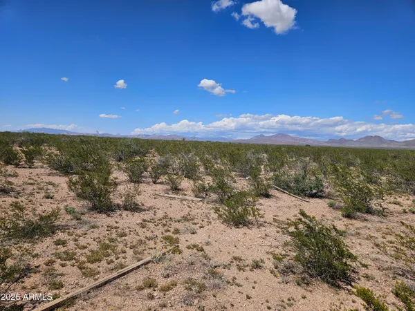 $32,500 | Xxxx East 27th Street, Unit 3, Douglas, AZ 85607