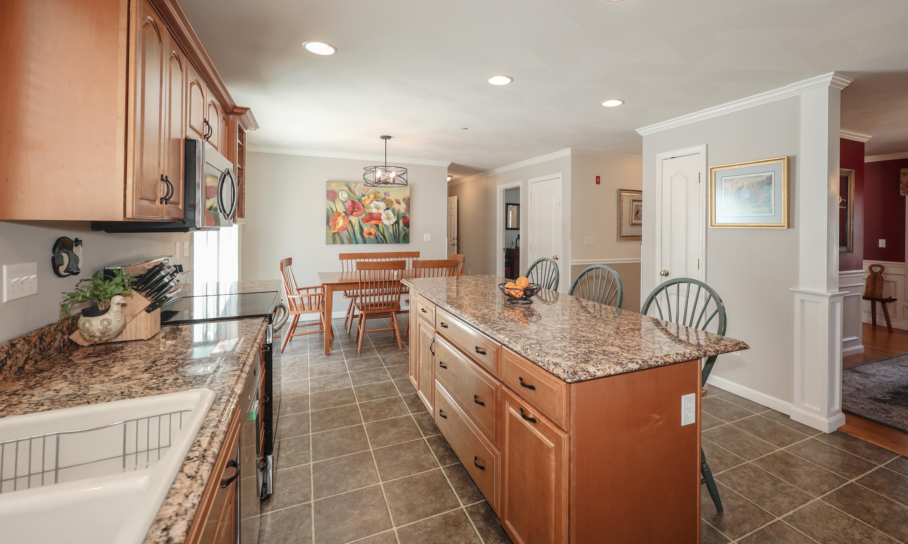 5 Misty Lane Hooksett, NH 03106 - Photo 35 of 40