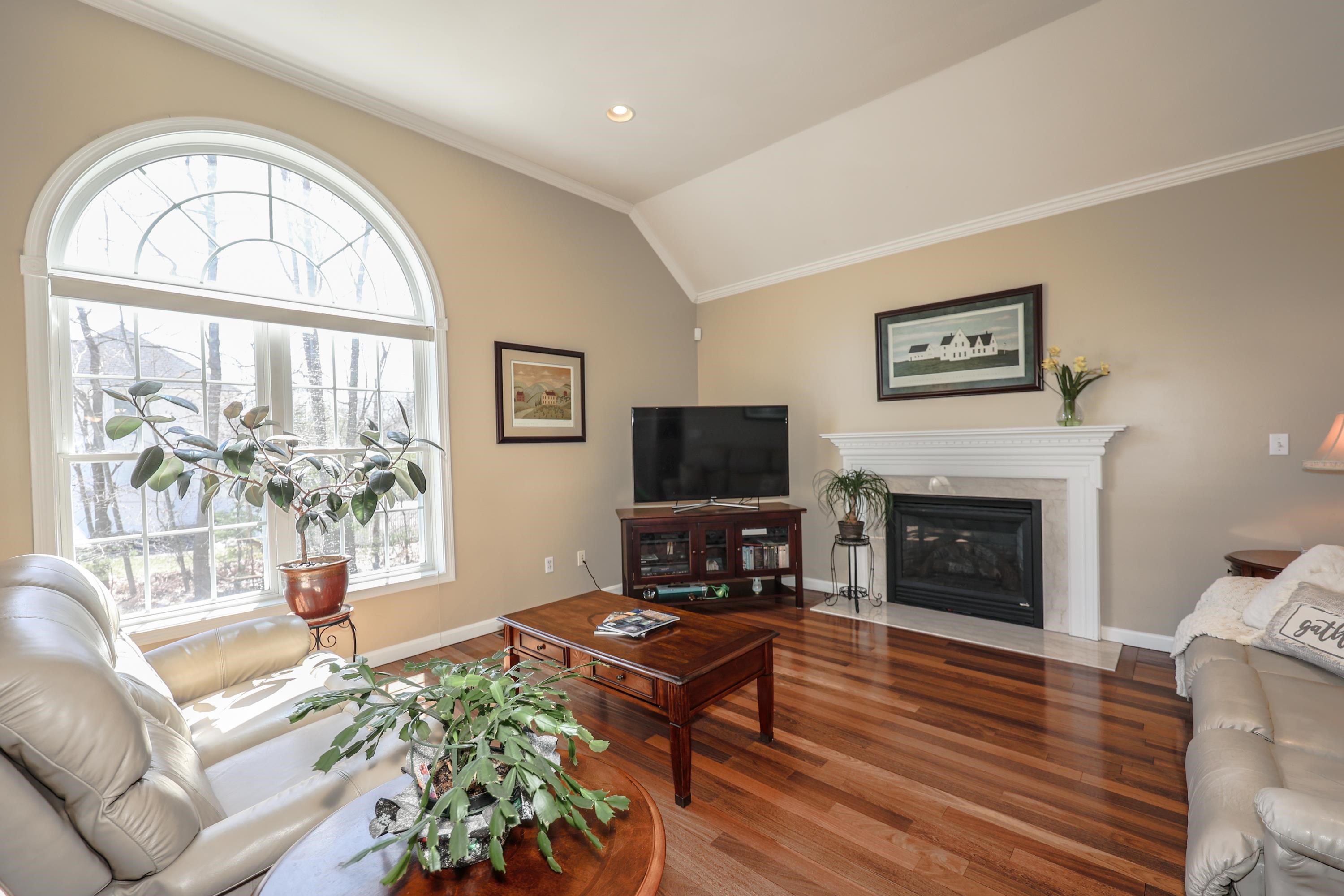 5 Misty Lane Hooksett, NH 03106 - Photo 8 of 40