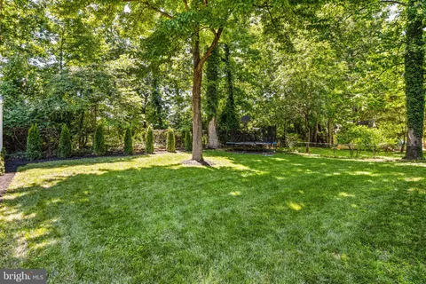 $1,950,000 | 1416 Ross Drive Southwest, Vienna, VA 22180