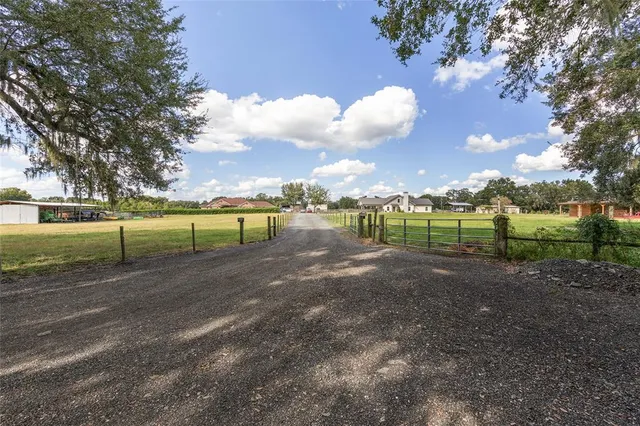 $729,900 | 11999 County Road 223, Oxford, FL 34484