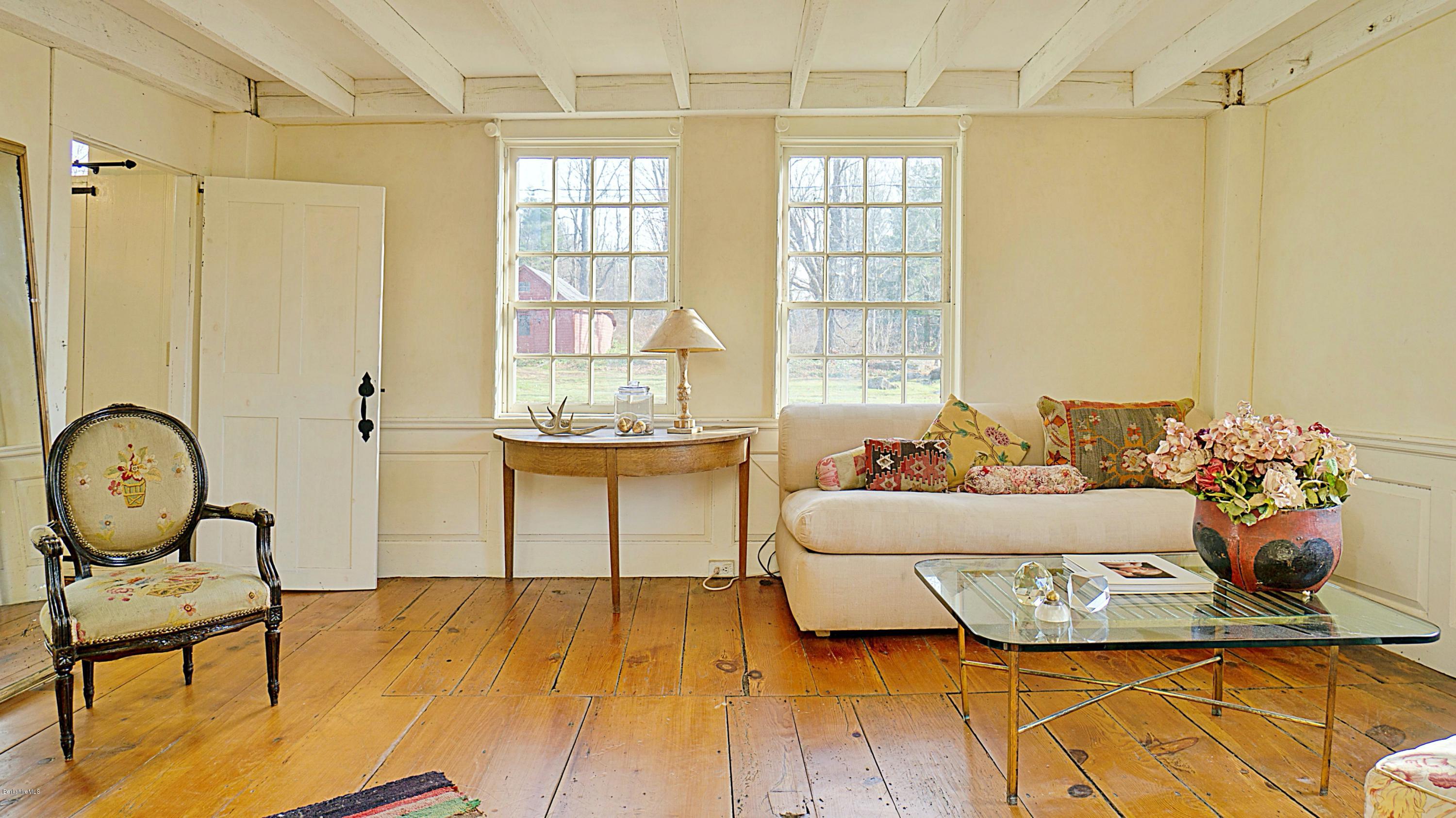 69 E Road Sheffield, MA 01257 - Photo 4 of 25 Living room