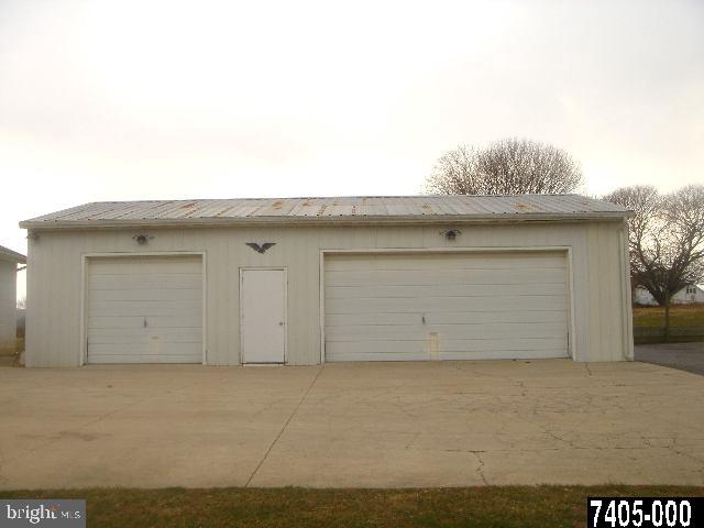2900 Pleasant Hill Road Hanover, PA 17331 - Photo 3 of 9