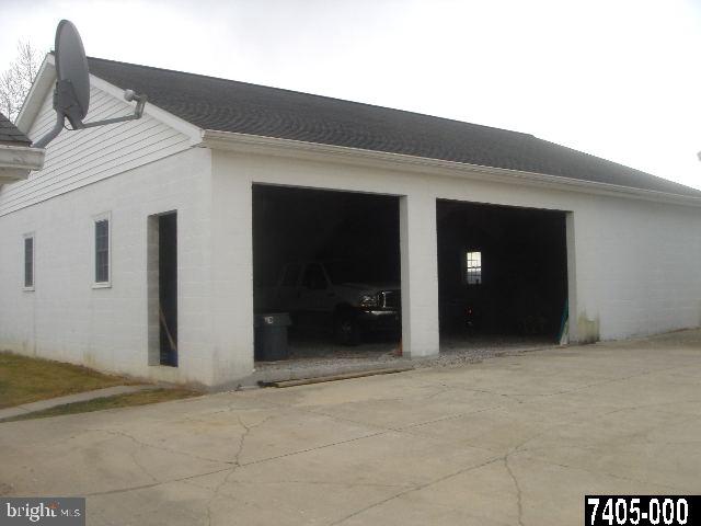 2900 Pleasant Hill Road Hanover, PA 17331 - Photo 5 of 9