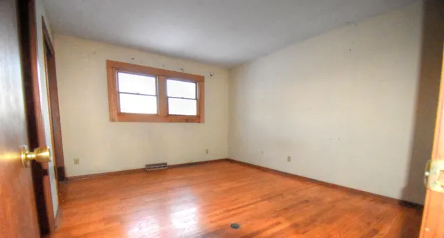 $289,900 | 6324 Crestwood Circle, McFarland, WI 53558