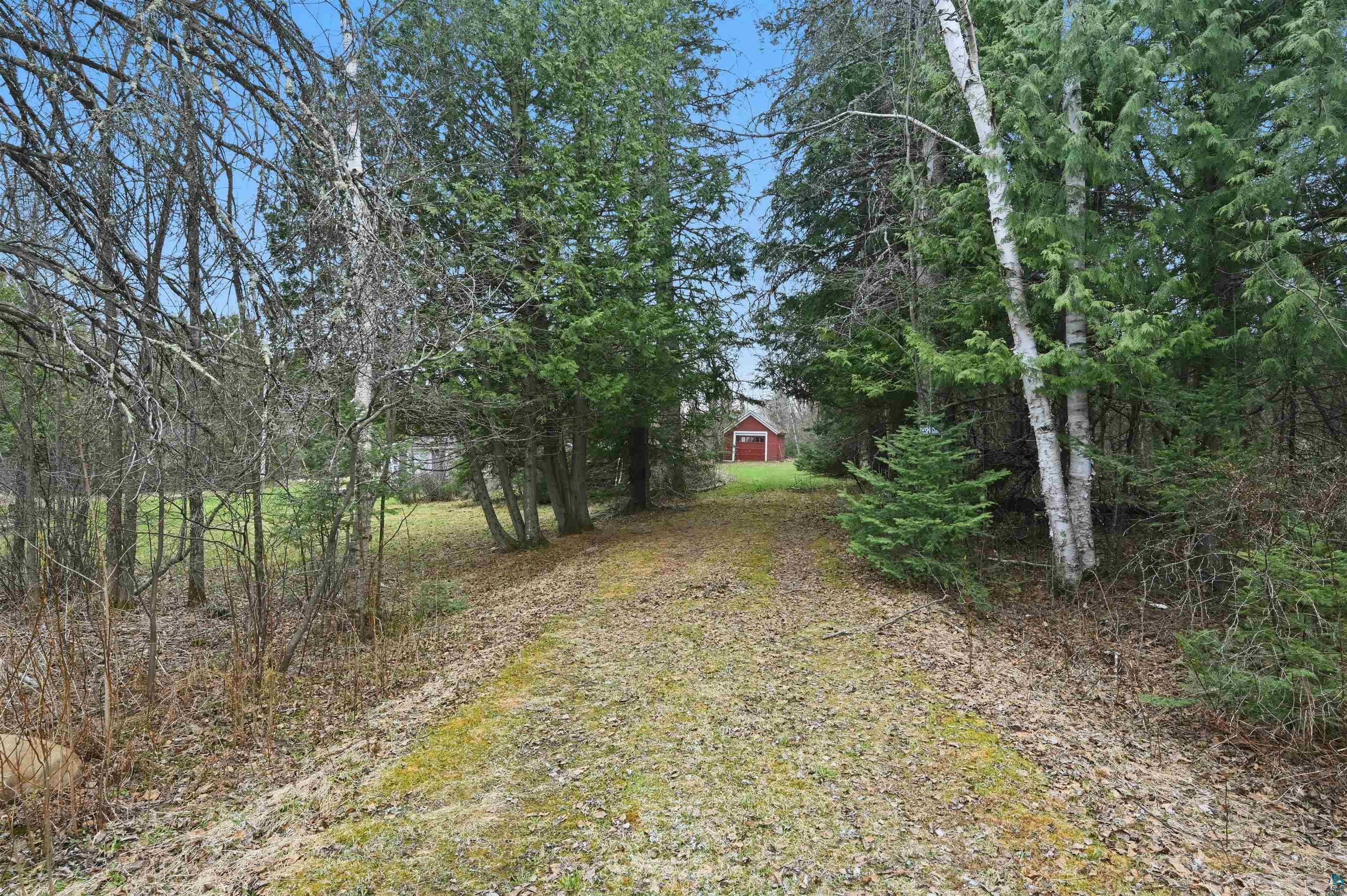 2988 Lavis Road Duluth, MN 55804 - Photo 3 of 9