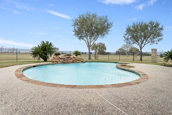 $632,000 | 10930 Sheila Court, Beaumont, TX 77705
