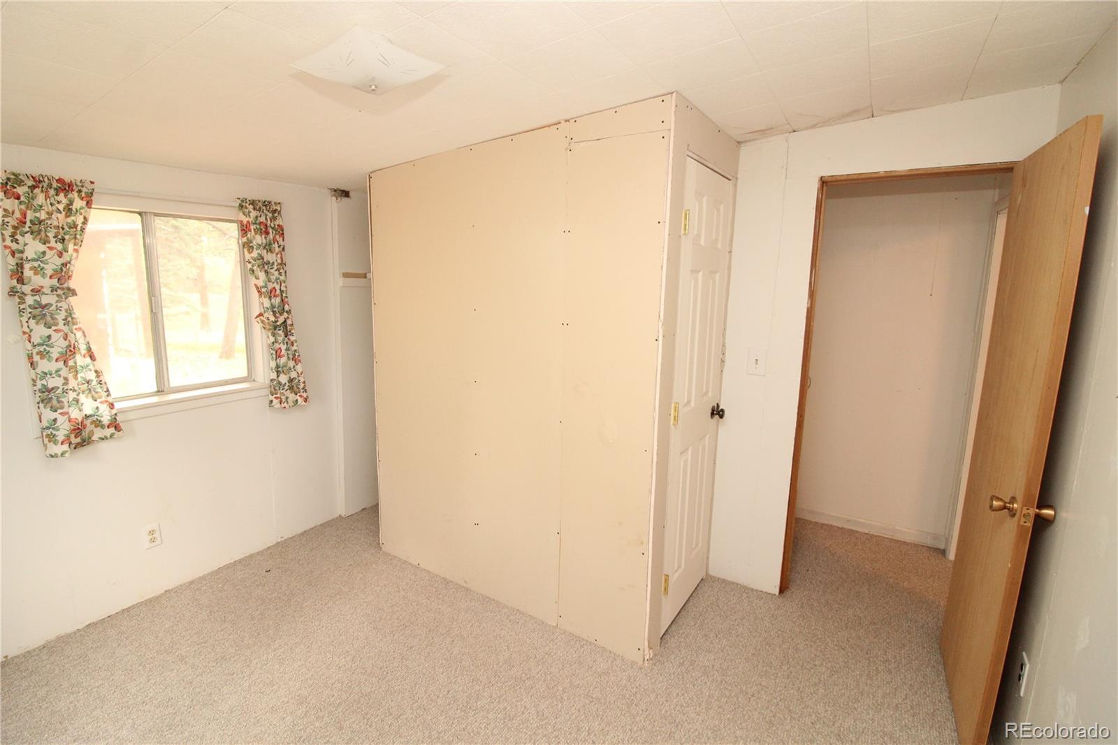 10695 Charles Lane Rye, CO 81069 - Photo 7 of 22 Gallery Image 7