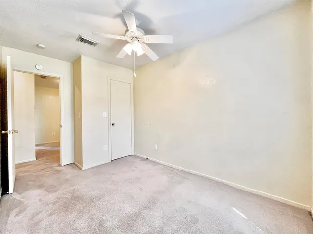 $1,495 | 800 West Collins Street, Denton, TX 76201