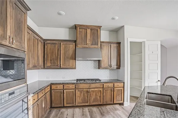 $3,800 | 1621 Rose Willow Way, Arlington, TX 76005