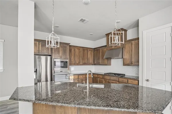 $3,800 | 1621 Rose Willow Way, Arlington, TX 76005