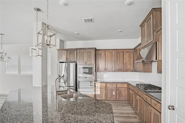 $3,800 | 1621 Rose Willow Way, Arlington, TX 76005