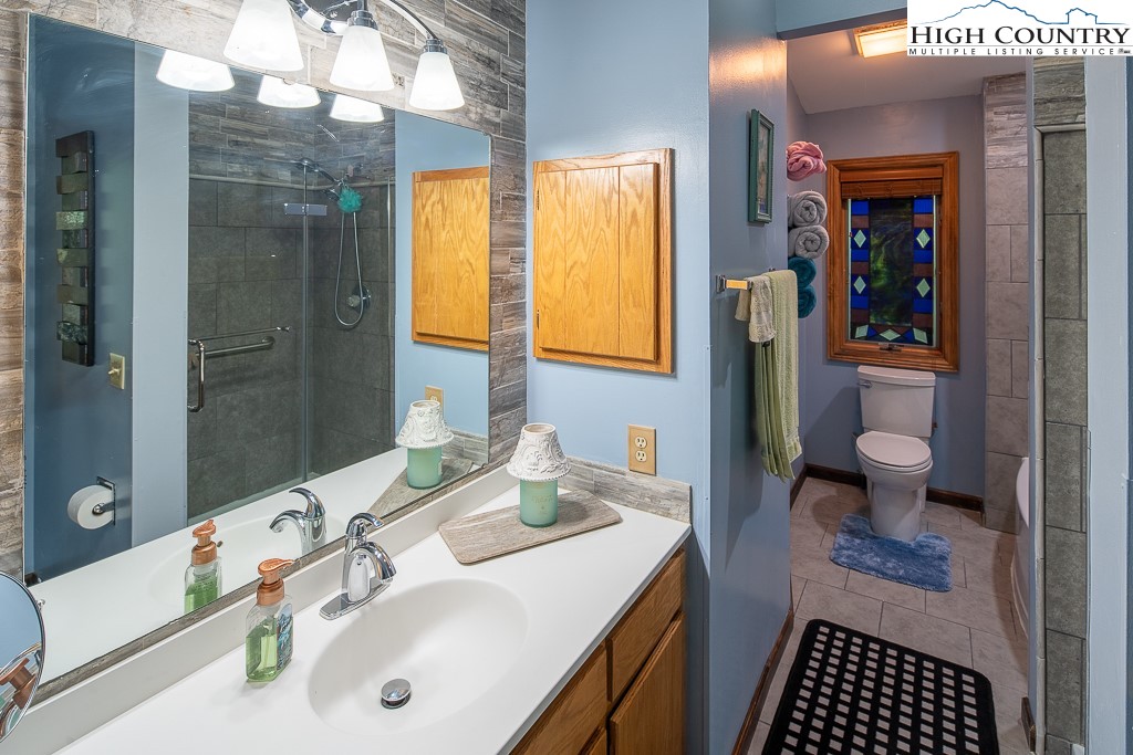 33 Pine Valley Road Newland, NC 28657 - Photo 15 of 25 Gallery Image 15