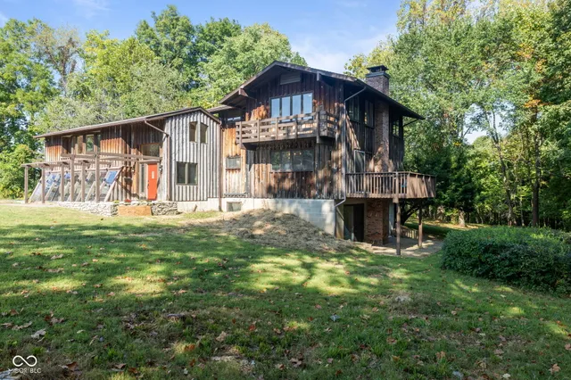 $585,000 | 1000 West Williams Road, Bloomington, IN 47404