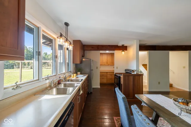 $585,000 | 1000 West Williams Road, Bloomington, IN 47404