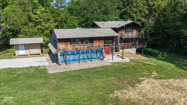 $585,000 | 1000 West Williams Road, Bloomington, IN 47404