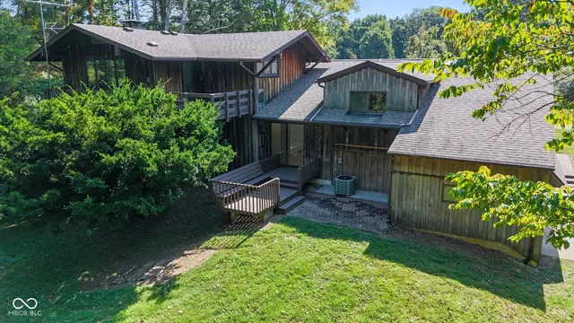 $585,000 | 1000 West Williams Road, Bloomington, IN 47404