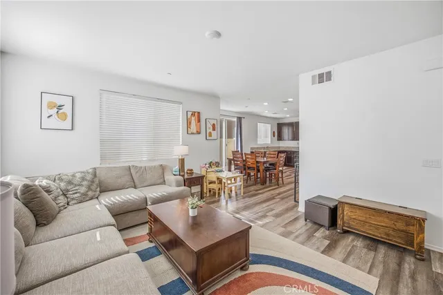 $469,900 | 925 Bluebell Way, Beaumont, CA 92223