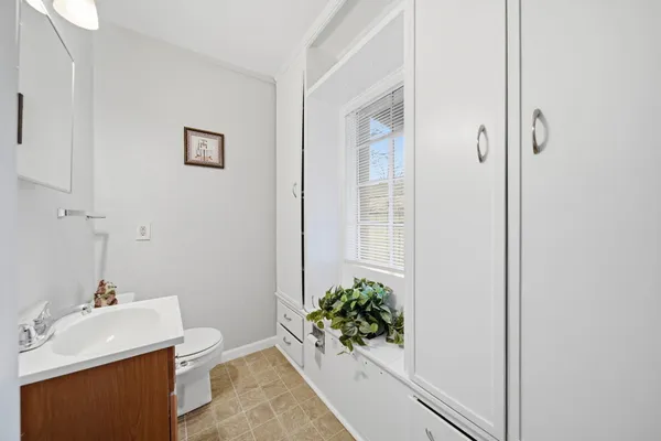 $130,000 | 559 Northwestern Drive, Adrian, MI 49221