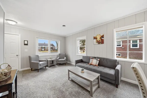 $130,000 | 559 Northwestern Drive, Adrian, MI 49221