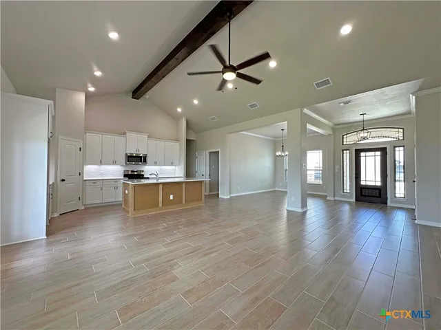 $389,000 | 402 Juniper Drive, Troy, TX 76579